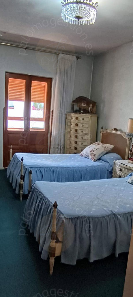 DORMITORIO  (casa principal)
