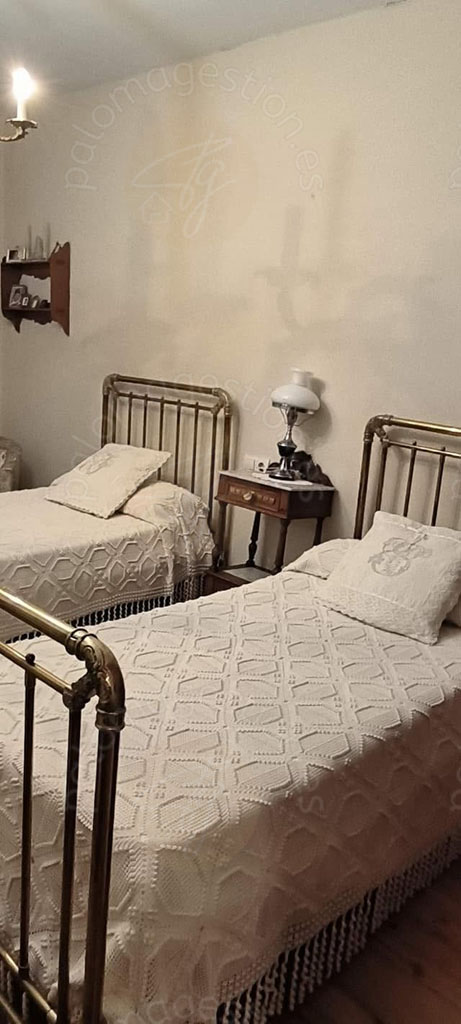 DORMITORIO  (casa principal)